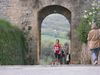 Sulle_orme_di_Sigerico_Monteriggioni_17_aprile_2011_522.JPG