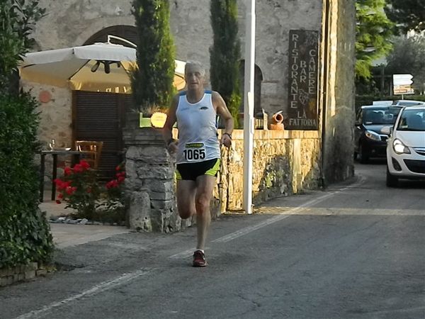 Premi per vedere l'immagine alla massima grandezza