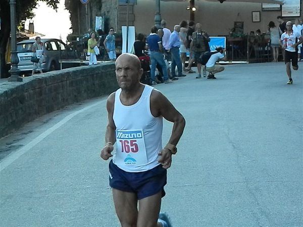 Premi per vedere l'immagine alla massima grandezza