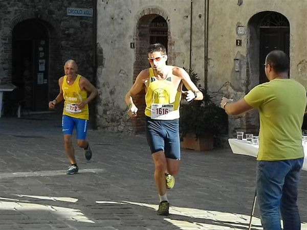 Premi per vedere l'immagine alla massima grandezza